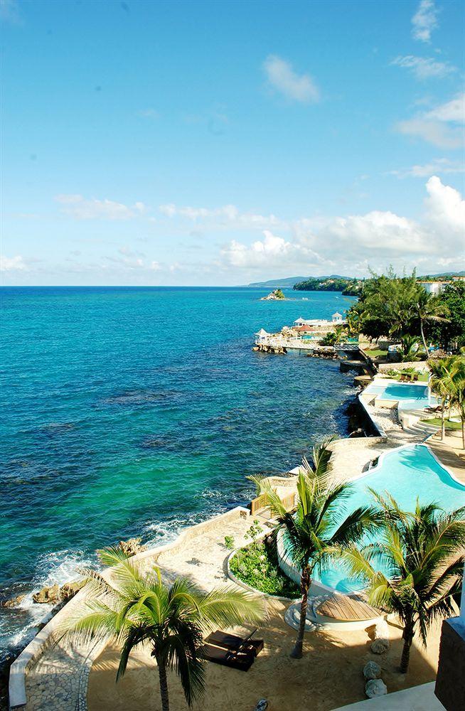Whispering Seas Jamaica Apartment Ocho Rios Exterior photo